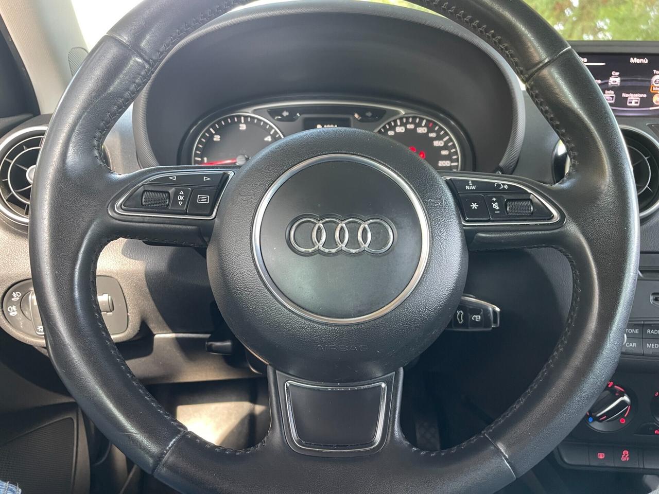 Audi A1 SPB 1.6 TDI S tronic Admired