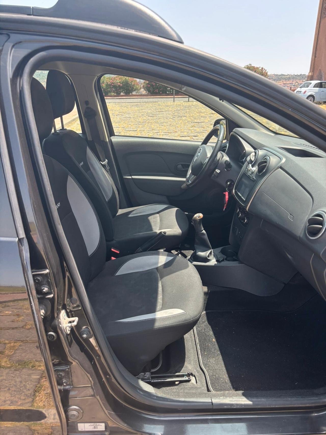 Dacia Sandero 1.5 dCi Stepway Prestige