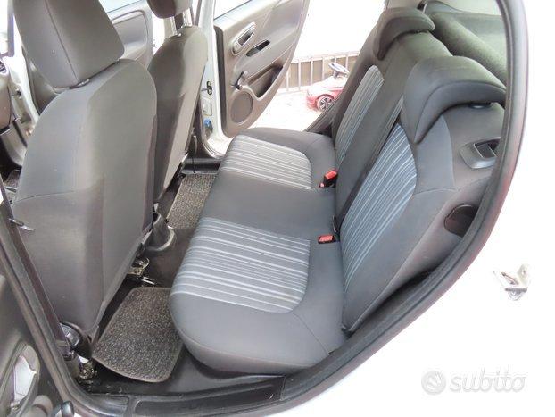 Fiat PUNTO EVO 1.4 BENZINA MOTORE RIGENERATO 2011