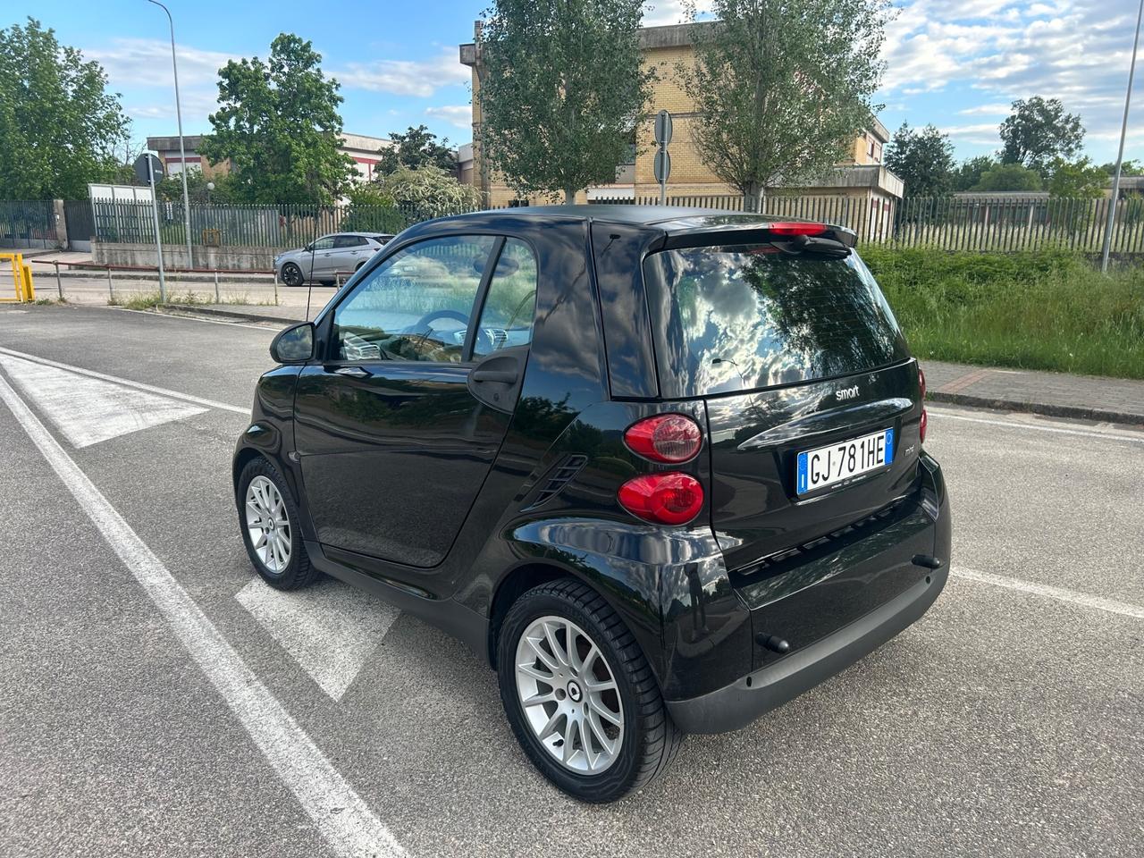 Smart ForTwo 1000 52 kW MHD coupé pure *OCCASIONE*