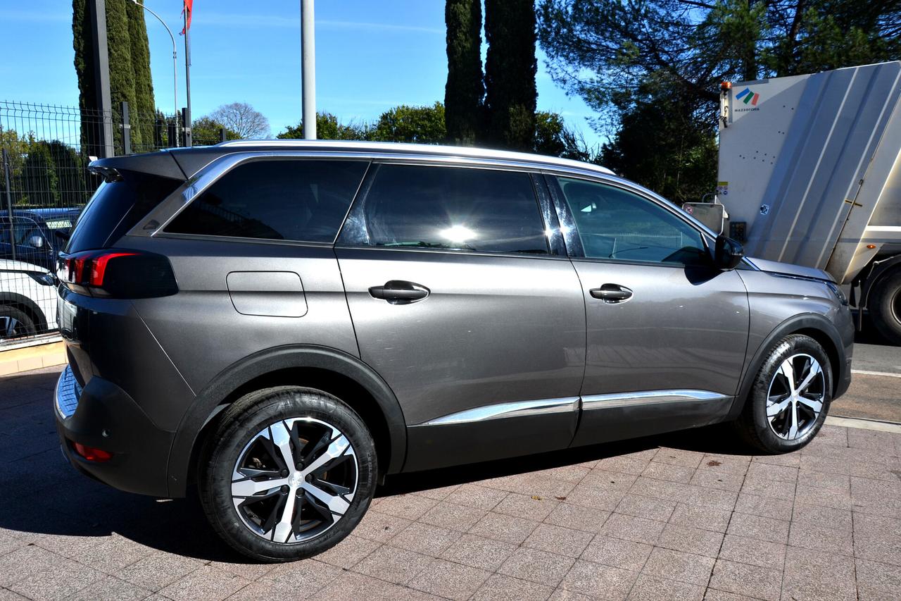 Peugeot 5008 1.5 HDi 130CV 7POSTI AUT.+NAV+LED+RCAM+PELLE+PDC