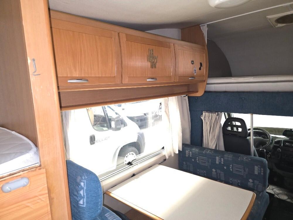 CAMPER MCLOUIS GLEN 430VV