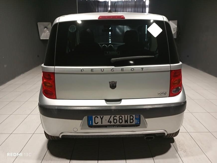 PEUGEOT 1007 DEL 2006 BENZINA CAMBIO AUTOMATICO