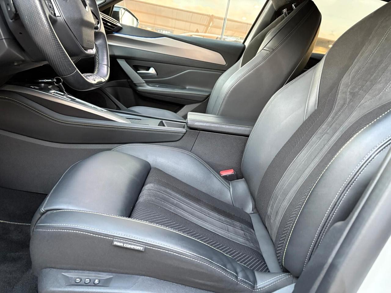 Peugeot 308 GT PACK Plug-in Hybrid 180 e-EAT8 SPOTICAR