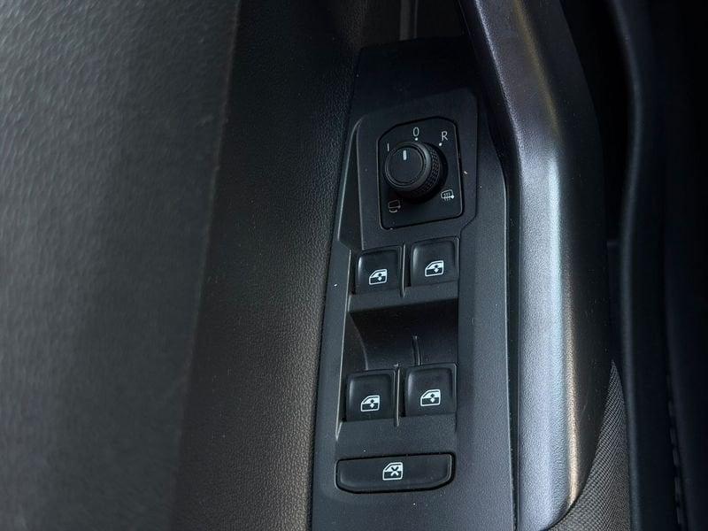 Volkswagen Polo Polo 1.0 tsi 95cv dsg "NERO MET." +GPL