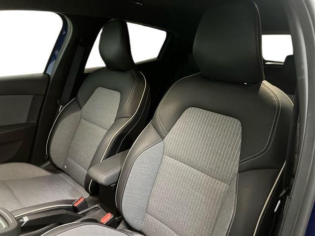 RENAULT Clio 1.6 E-Tech full hybrid Techno 145cv