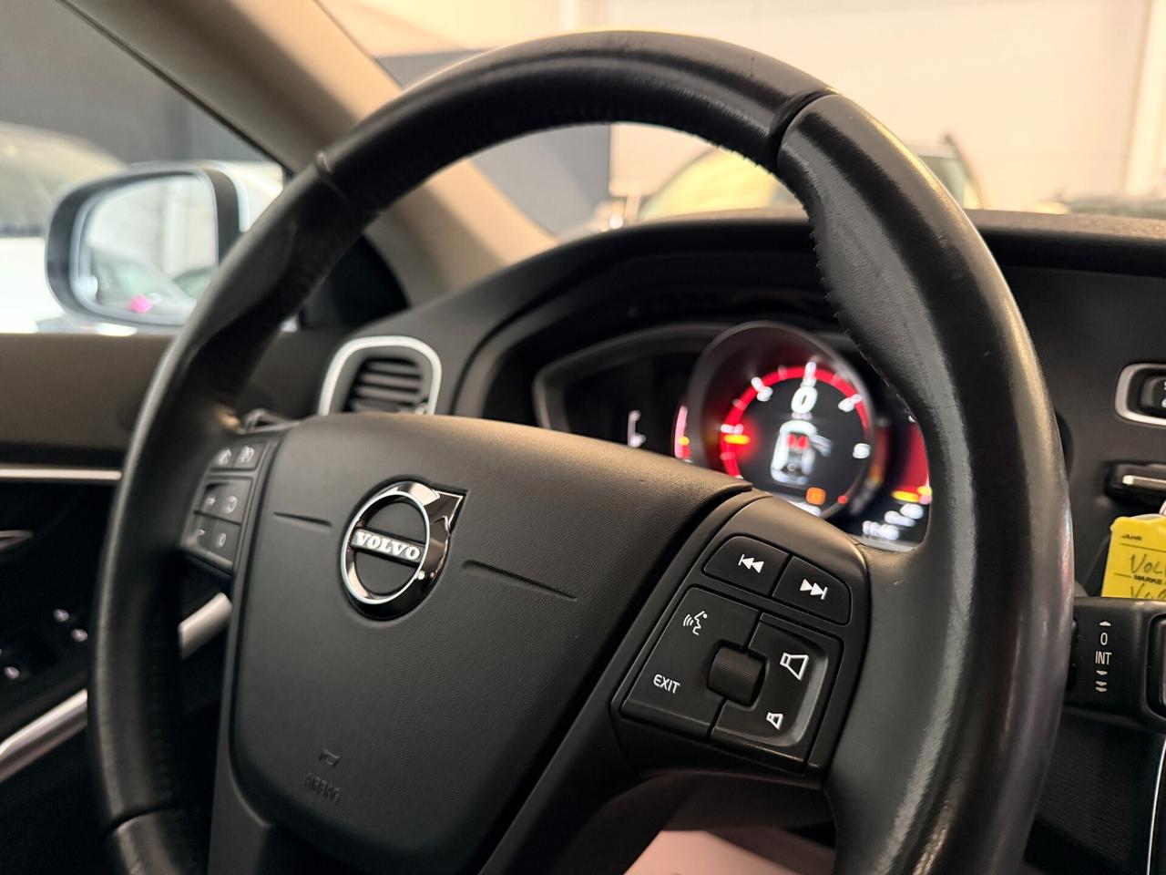 Volvo V40 D2 Geartronic Kinetic