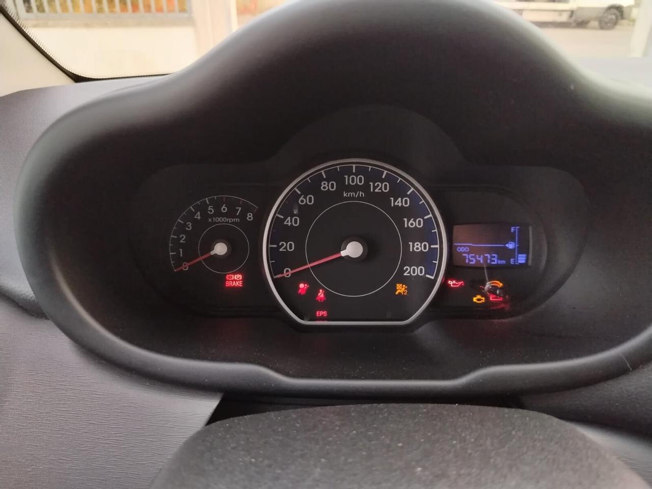 Hyundai i10 solo 72000Km