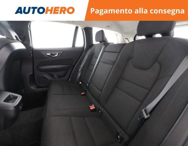 VOLVO V60 B3 Geartronic Momentum Business