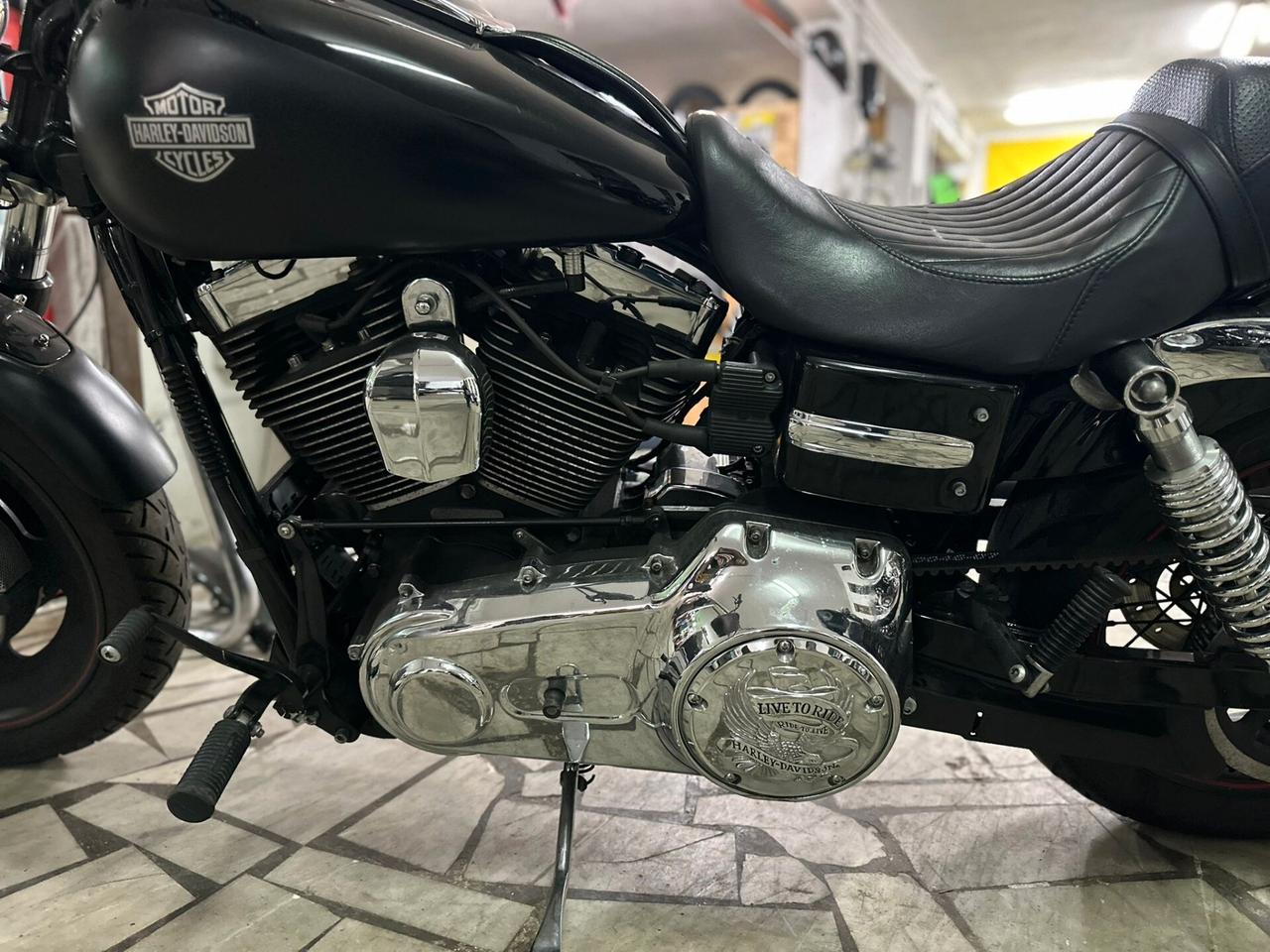 Harley-davidson Dyna Super Glide 1584