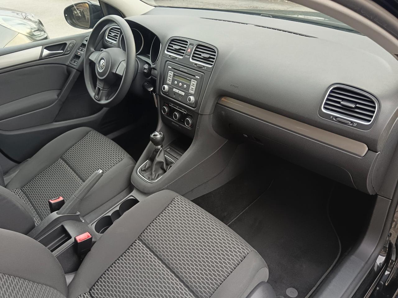 Volkswagen Golf 1.6 TDI 105CV NEOPATENTATI