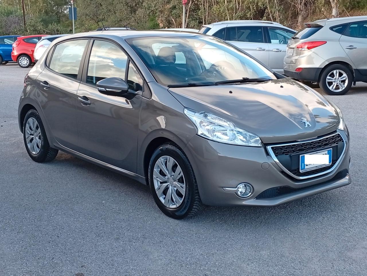 Peugeot 208 PureTech 82 5 porte Allure