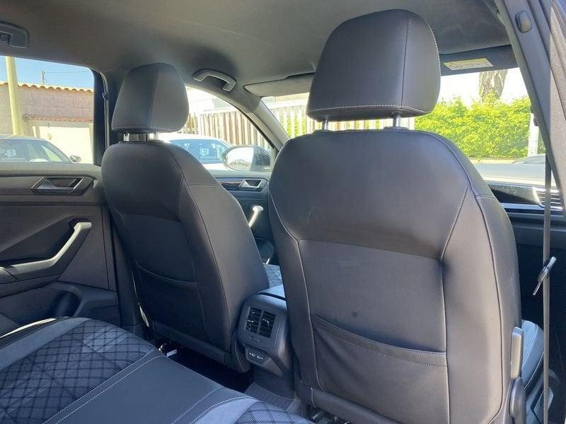 Volkswagen T-Roc R-Line 2.0 TDI 150CV DSG
