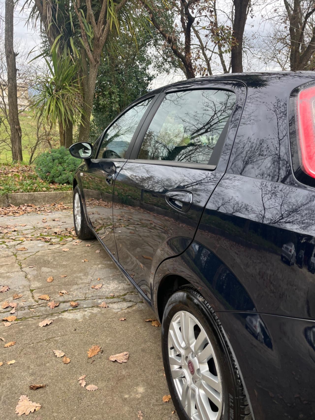 FIAT PUNTO EVO SPORT FULL 1.3 95CV NEOPATENTATI