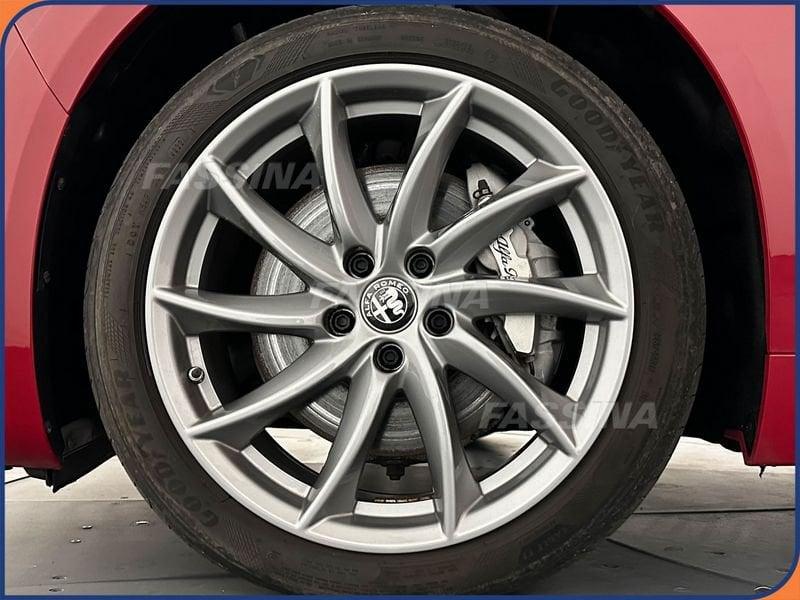 Alfa Romeo Giulia Giulia 2.0 t Ti Q4 280cv auto