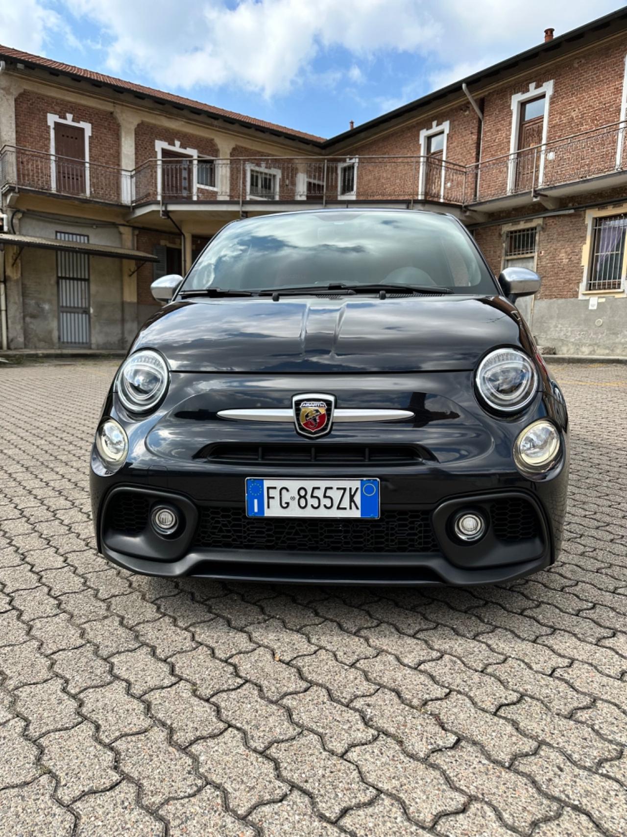 Abarth 595 1.4 Turbo T-Jet 165 CV Turismo