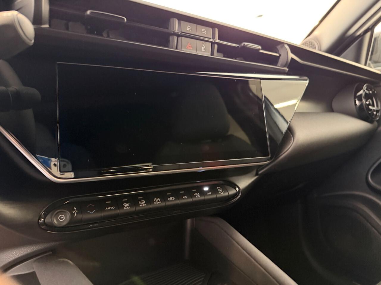 Alfa Romeo Junior 1.2 145 CV Hybrid eDCT6 Speciale