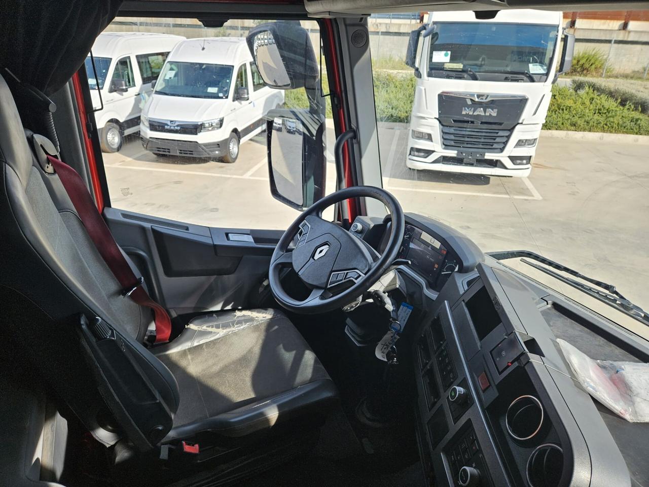 RENAULT T 460 T24-062