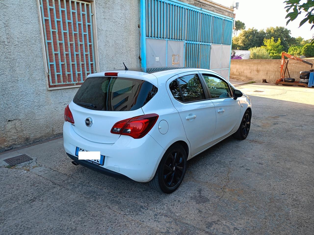 OPEL CORSA 1200 BENZINA GPL