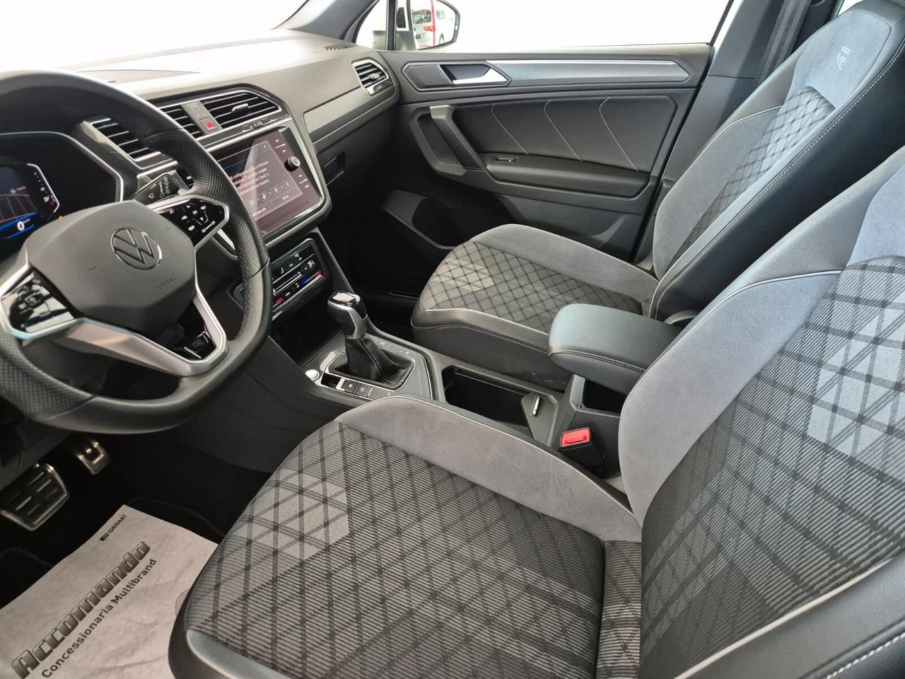 Volkswagen Tiguan R-Line 2.0 TDI 150CV DSG