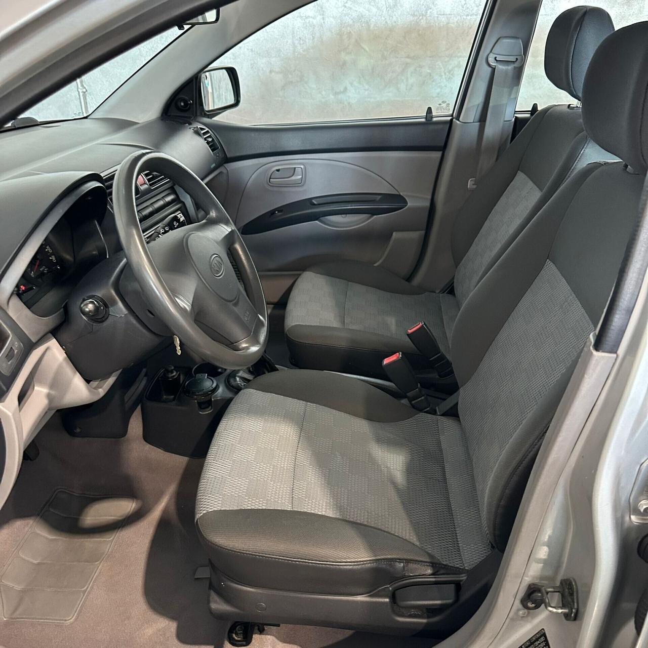 Kia Picanto 1.0 12V Urban