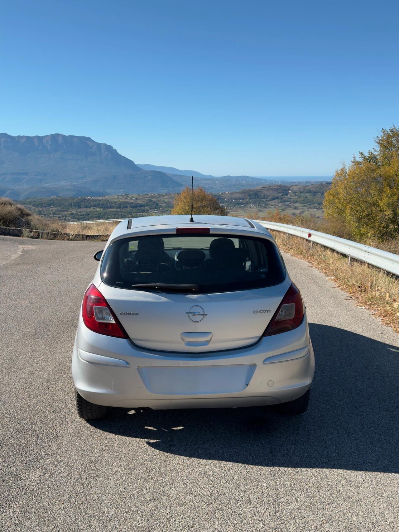 Opel Corsa 1.3 75CV