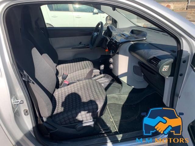 TOYOTA iQ 1.0 CVT Trend