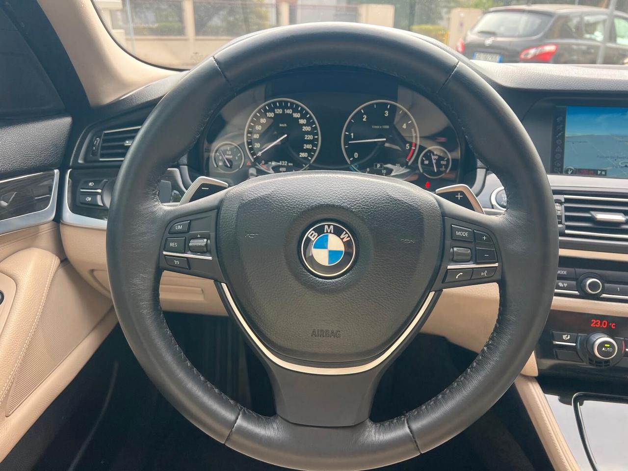 BMW 530 530d XDRIVE 258CV