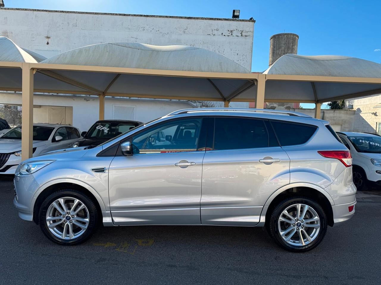 Ford Kuga 2.0 TDCI 180 CV S&S 4WD Powershift Titanium X