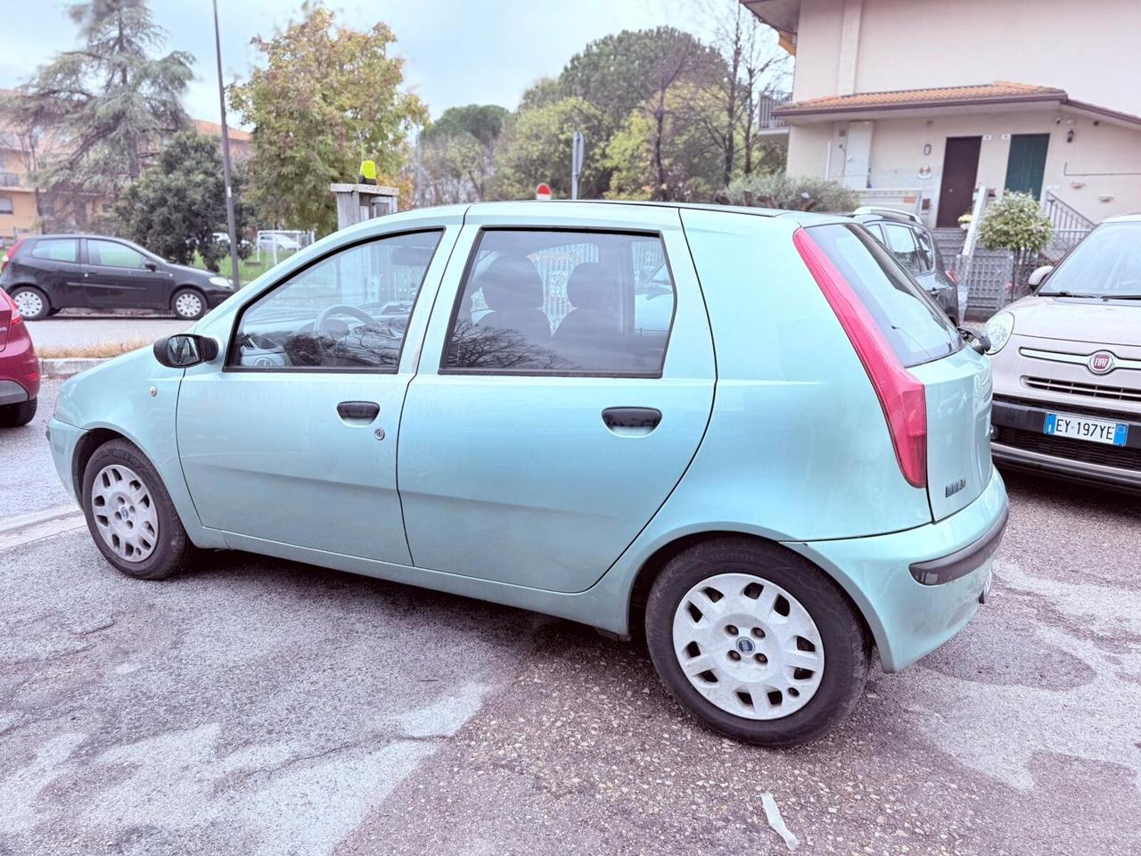 Fiat Punto 1.2i cat 5 porte ELX