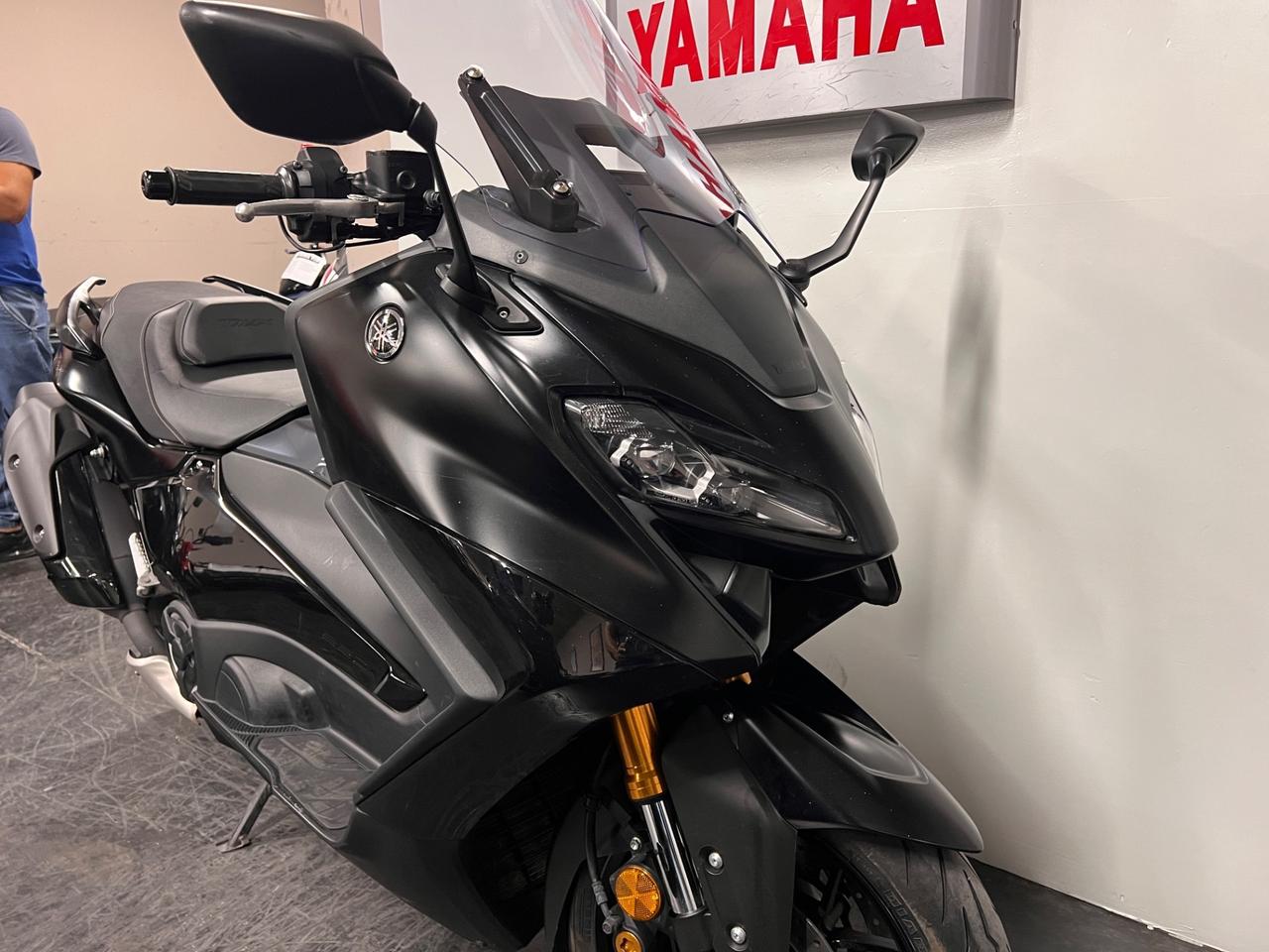 Yamaha TMAX 560 Tech max