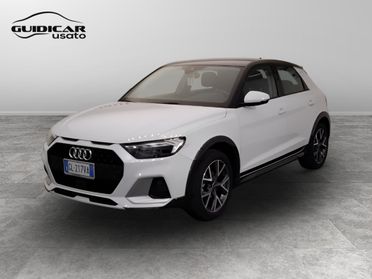 AUDI A1 II 2022 allstreet - A1 allstreet 30 1.0 tfsi Admired 110c