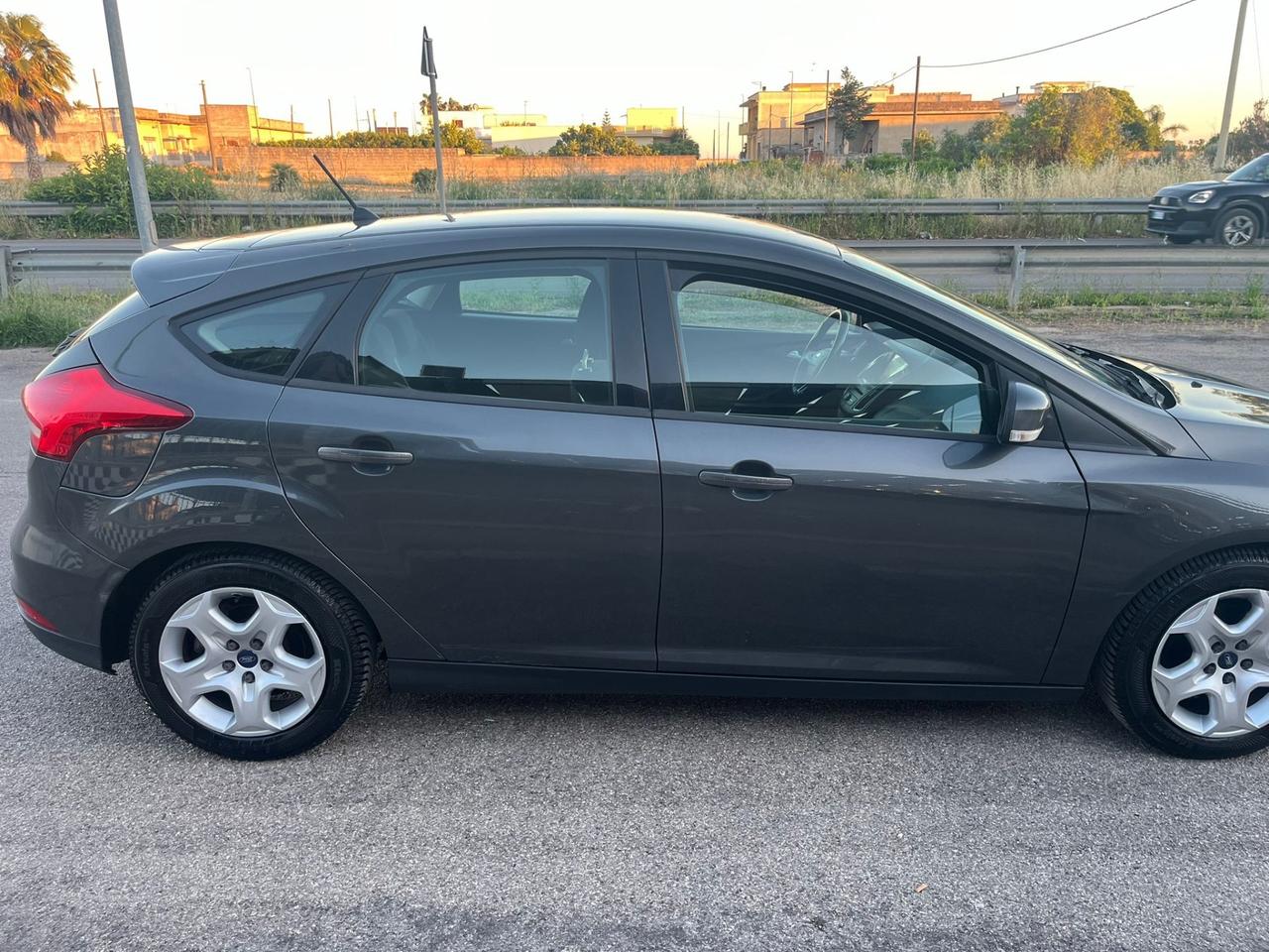 Ford Focus 1.6 GPL Unipro 2018