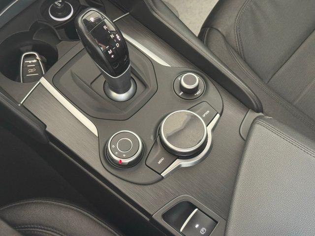 ALFA ROMEO Giulia 2.2 Turbodiesel 150 CV AT8