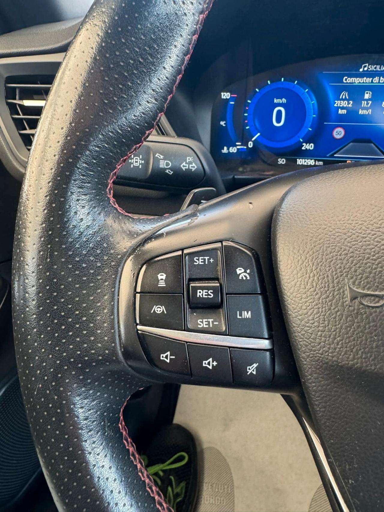 FORD KUGA 1.5ECOBLUE 120CV AUT. UNICO PROPRIETARIO