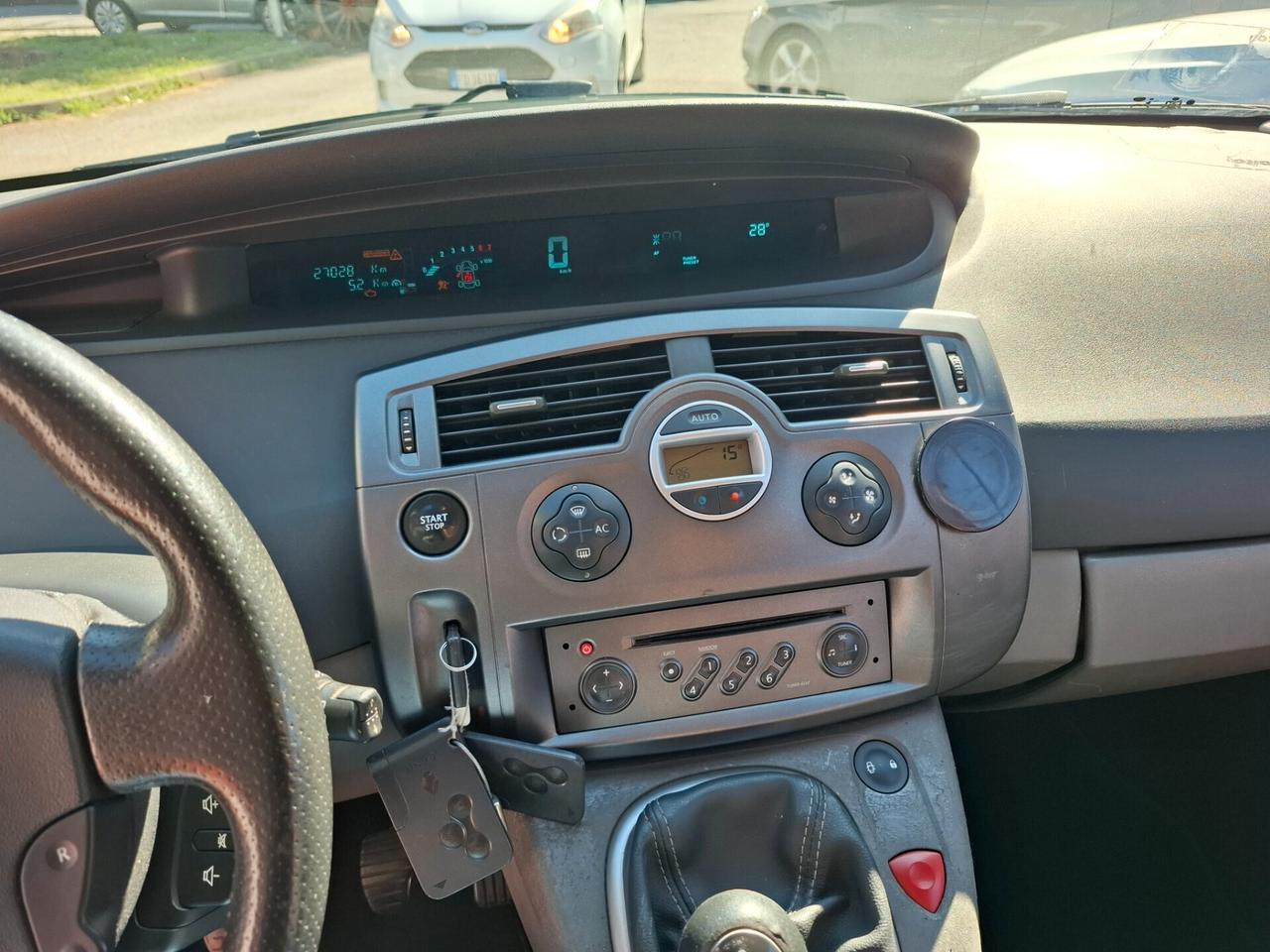 Renault Scenic Scénic 1.6 16V Confort Authentique