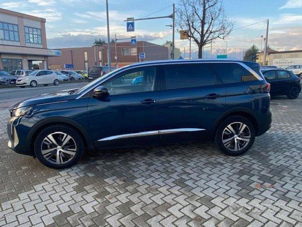 PEUGEOT 5008 BlueHDi 130 S&S EAT8 Allure Pack