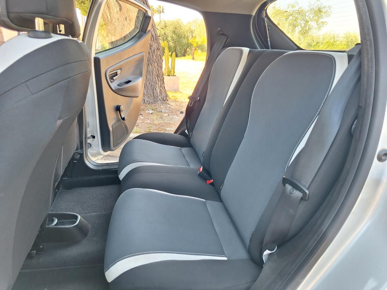 Lancia Ypsilon 1.2 69 CV 5 porte Elefantino 2015