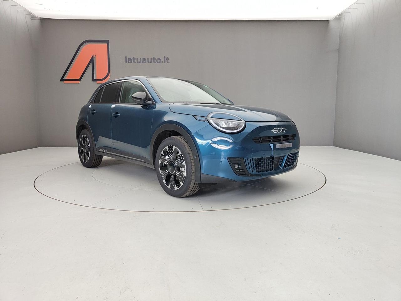 FIAT 600 IV 2023 54KWH 156CV LA PRIMA