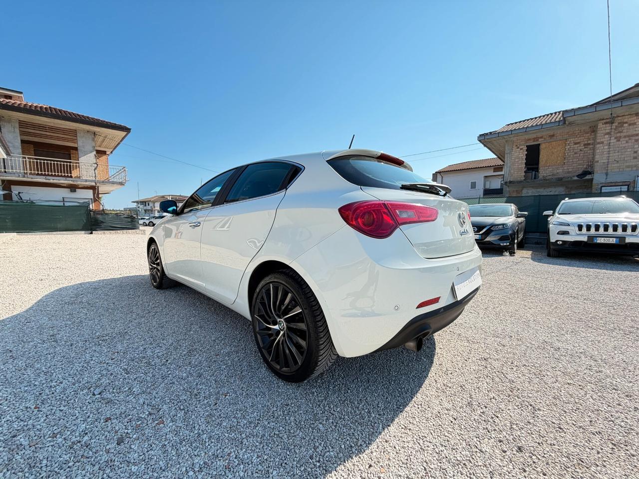 Alfa Romeo Giulietta 1.6 JTDm-2 105 cv exclusive 123.344 km