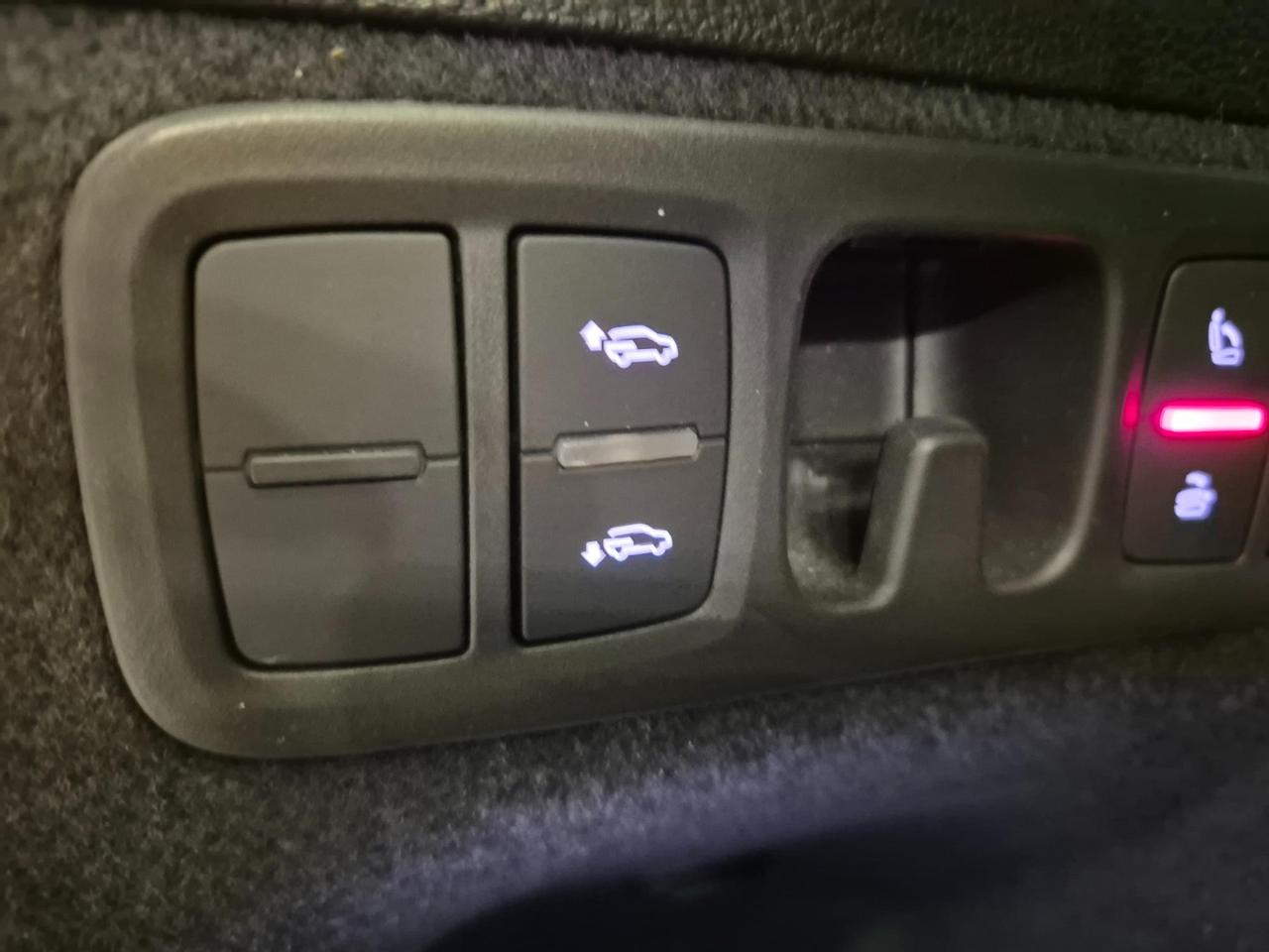 Audi Q7 3.0 tdi S Line quattro tiptronic - Cam - Cruise/Lim - Tetto