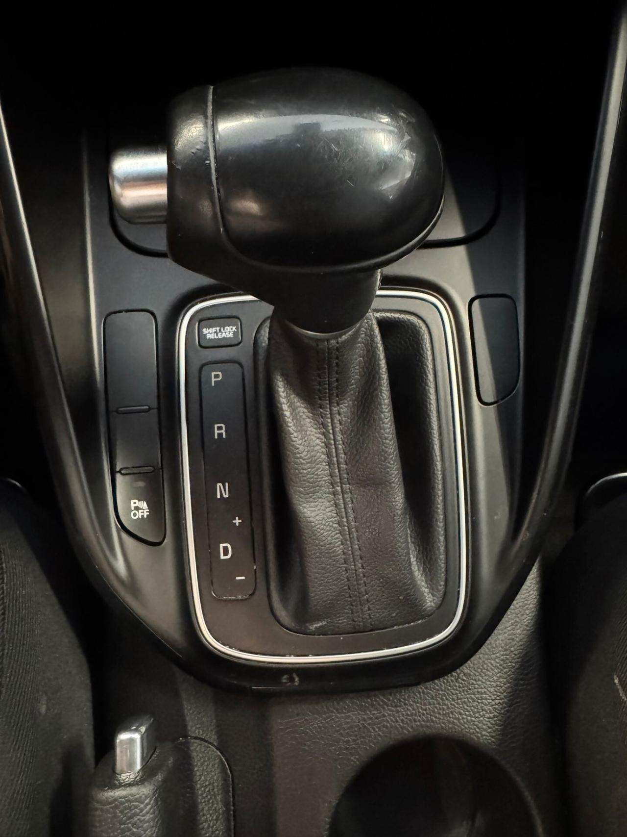 Kia Carens 1.7 CRDi 141 CV DCT Platinum