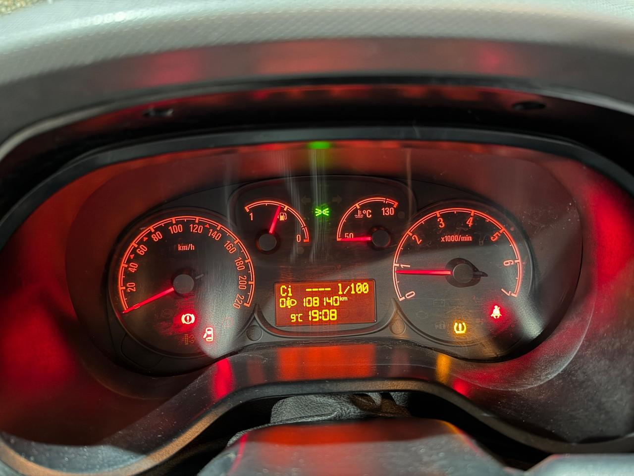 OPEL COMBO 1.6CDTI TETTO ALTO PEDANA OMOLOGATA DISABILI