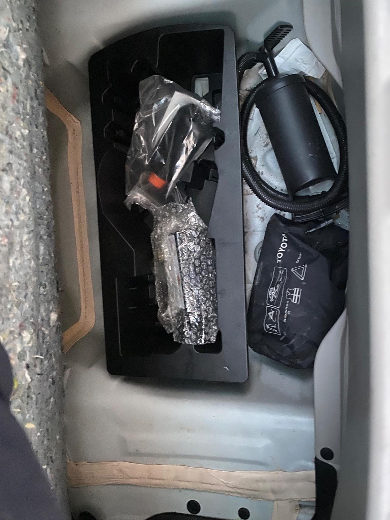 Toyota Aygo 1.0 VVT-i 69 CV 5 porte x-clusiv