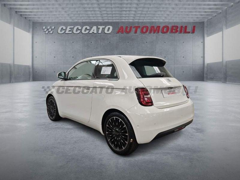 FIAT 500 500e Hatchback My25 500e - LaPrima 320 Berlina