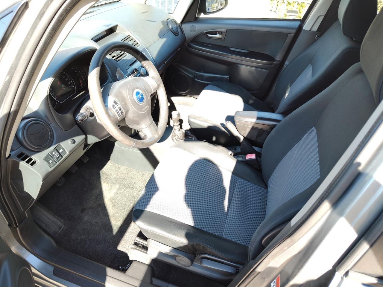 Fiat Sedici 1.9 MJT 4x4 Emotion