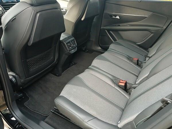 5008 1.5 BLUEHDi 130 CV EAT8 7 POSTI ALLURE PACK