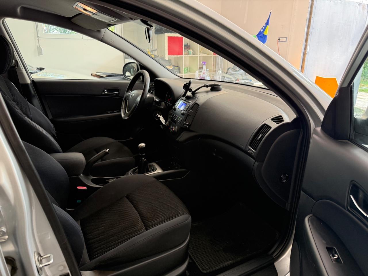 Hyundai i30 1.6 DIESEL NEOPATENTATI