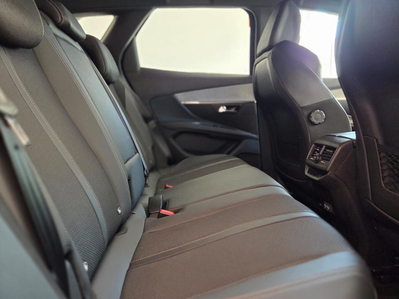 Peugeot 3008 1.5 BlueHDi 130cv EAT8 GT Km 18.000