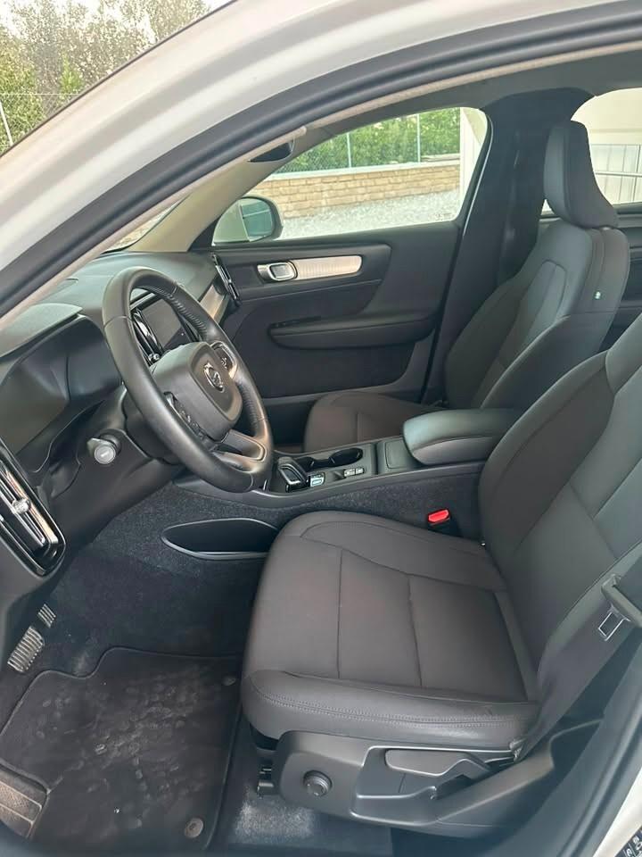 Volvo XC40 T2 Geartronic Momentum Core